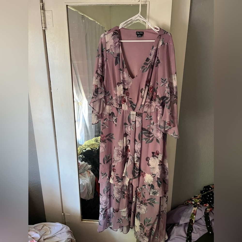 City Chic EUC Floral Dress